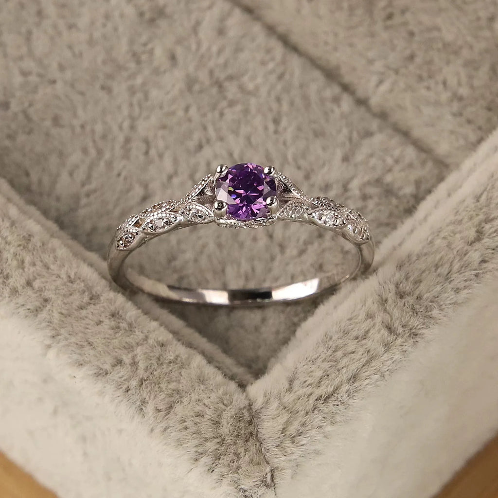Luméra Violet Ring